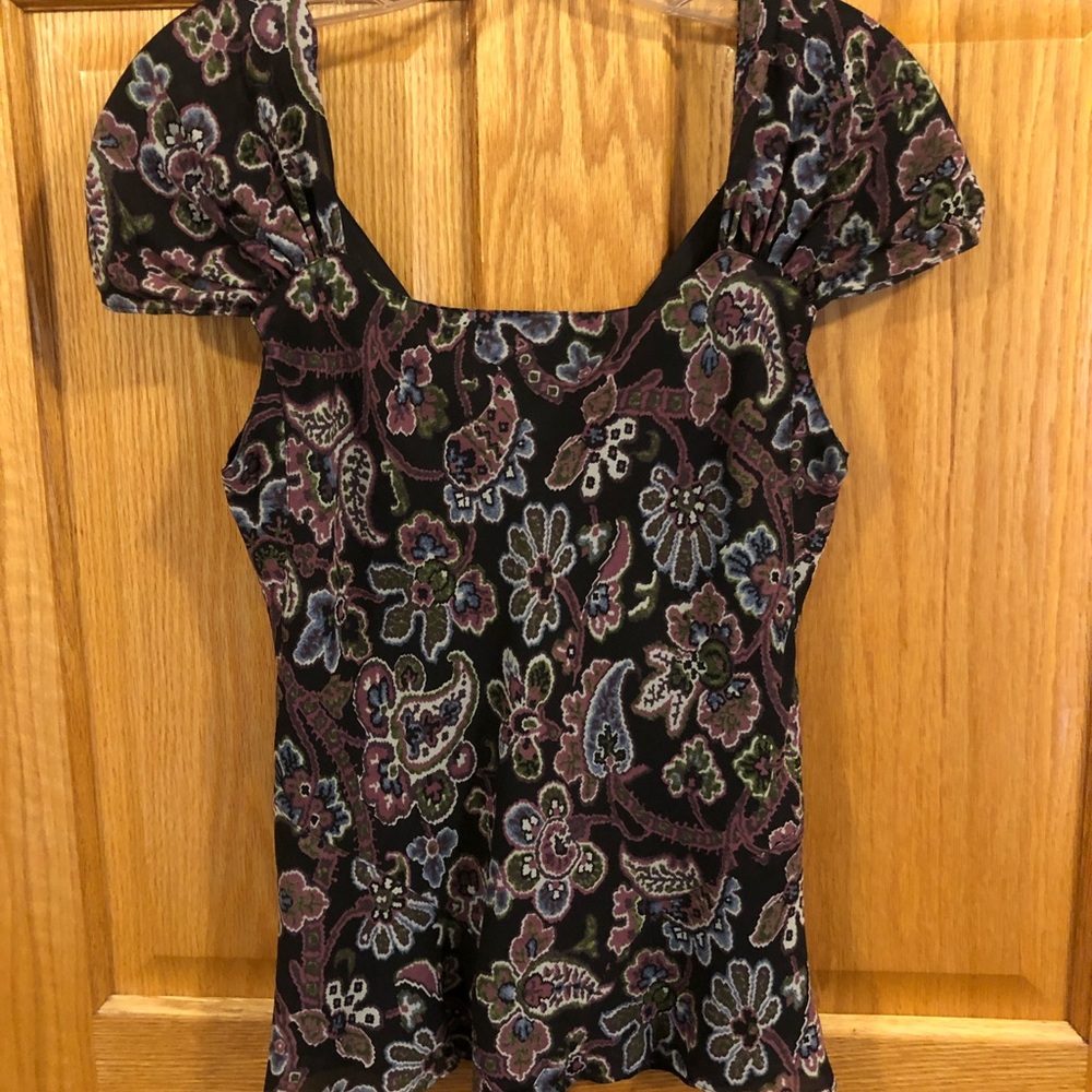 Jones NY 100% silk sleeveless top